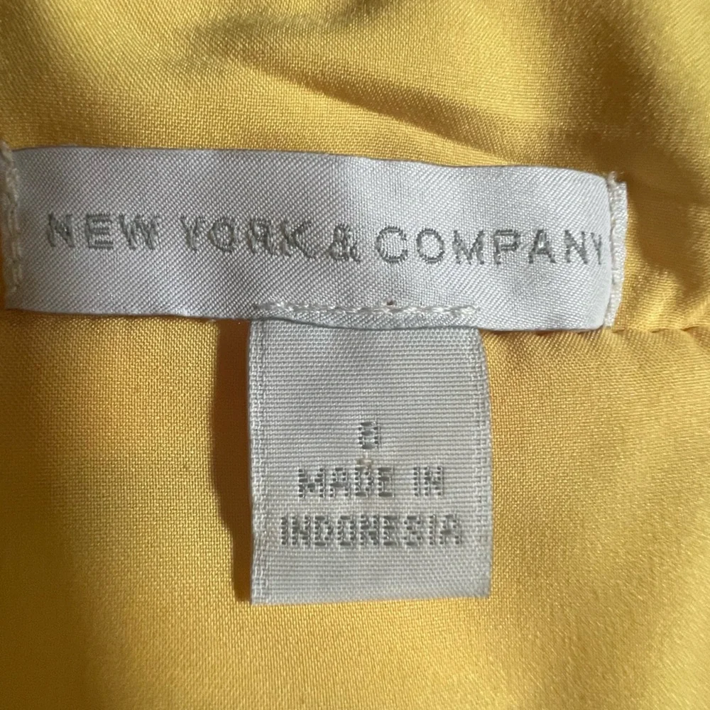 NYC Eva Mendes strapless summer dress Yellow with floral pattern. Size 8 - Picture 7 of 9